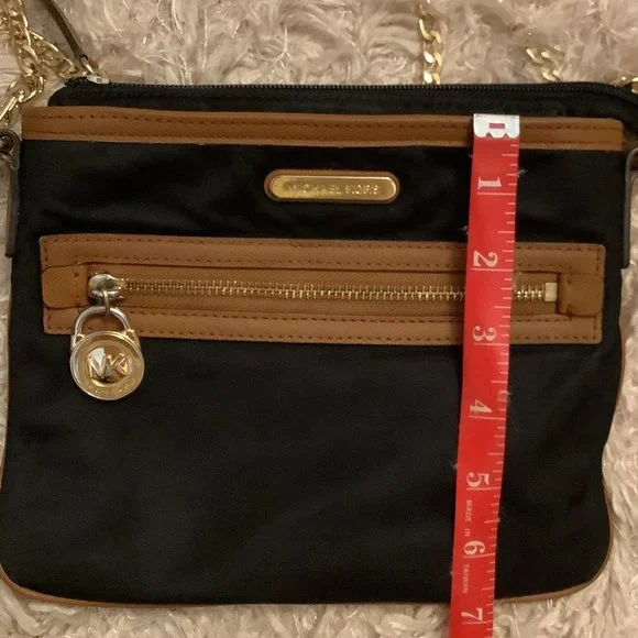 EUC Michael Kors Nylon Crossbody - Picture 12 of 13